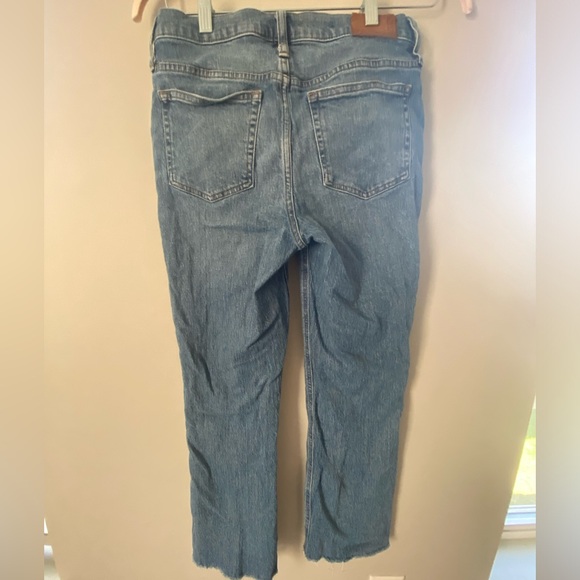 J Crew 9” Demi Boot Crop Jean - Picture 4 of 6